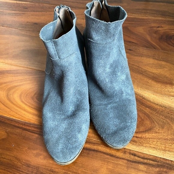 Lucky Brand Lahela Boots Soft Leather Booties 7.5 Slight Shimmer Charcoal Gray - Picture 8 of 9